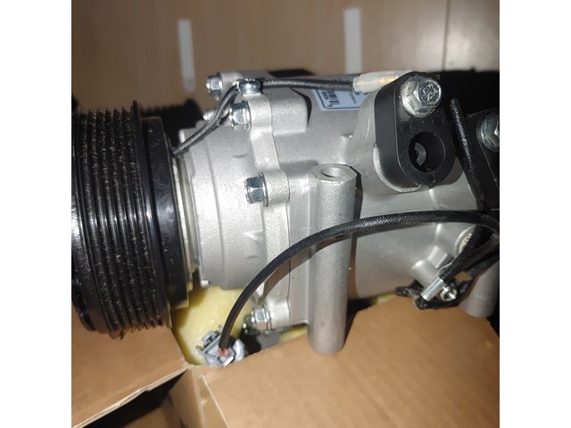 2001 Honda Civic /1997-01 Honda Prelude AC Compressor