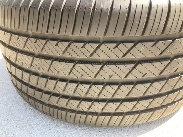 2015 Porsche 911 Targa 4S Tires-new