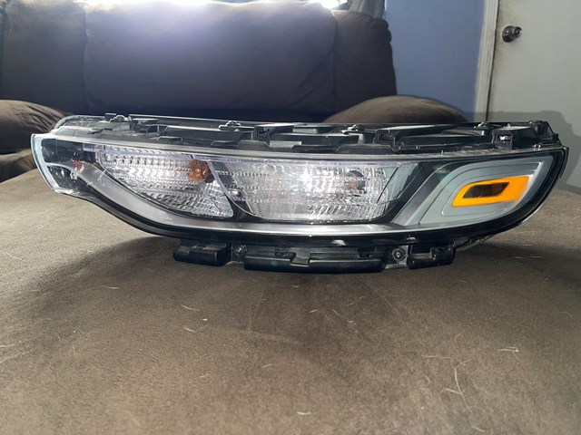2021 Kia Soul Headlight