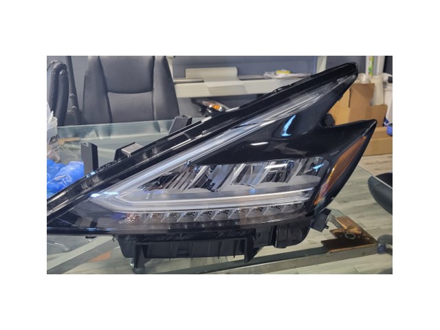 2020 Nissan Murano Headlight