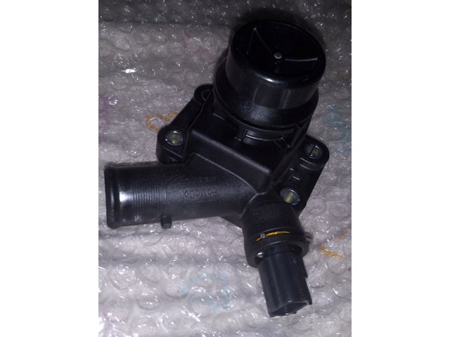 2008 Land Rover LR2 Thermostat