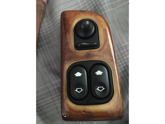 1997 Jaguar XK8 Door Switch