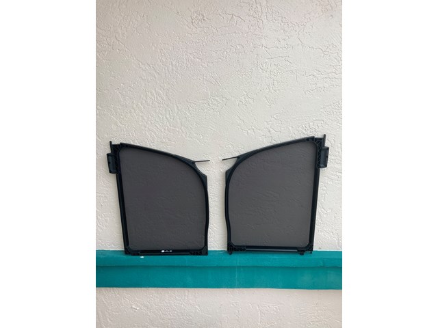 2003 Audi A4 Window Shade