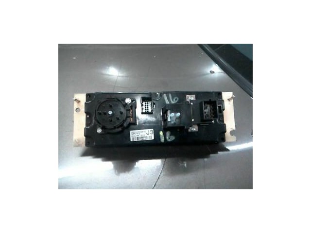 Temperature Control With Dual Zone Opt CJ3 Fits 00-03 IMPALA 84063