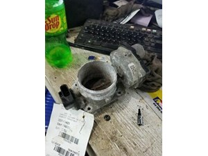 Throttle Body 8-330 5.4L Fits 05-16 FORD E350 VAN 16600
