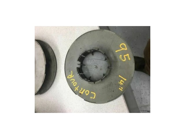 CONTOUR   1995 Center Cap (Wheel) 35290