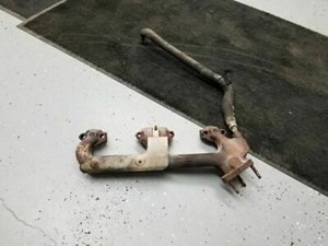 Driver Left Exhaust Manifold 5.7L With Air Fits 98-00 TAHOE 19865