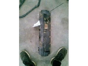 E350      1997 Valve Cover 106214