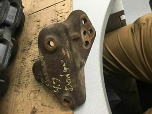 DURANGO   2006 Engine Mounts 34166