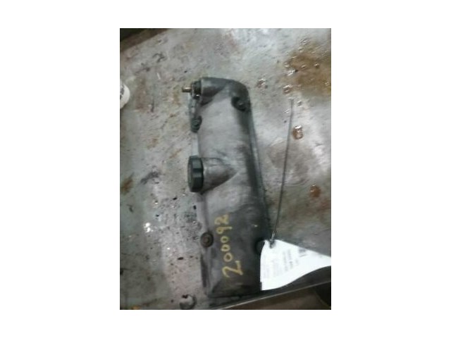 EQUINOX   2005 Valve Cover 90983