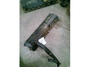 E350      1997 Valve Cover 106215