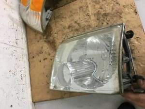 Driver Left Headlight Excluding Sport Trac Fits 02-05 EXPLORER 40340
