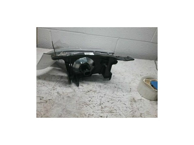 Passenger Tail Light Quarter Panel Mounted Fits 00-02 CAVALIER 3094