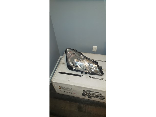 2012 Mercedes E550 Headlight Assembly