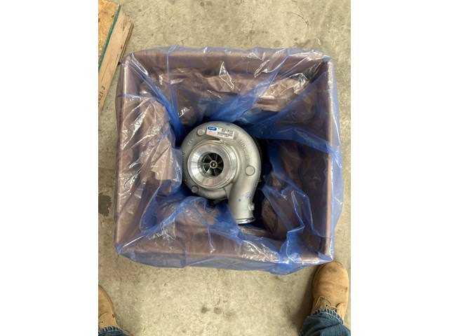 2016 International DuraStar Series Turbo Part # 5327360