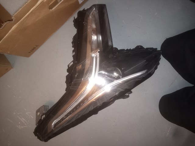 2020 Cadillac XT4 Headlight