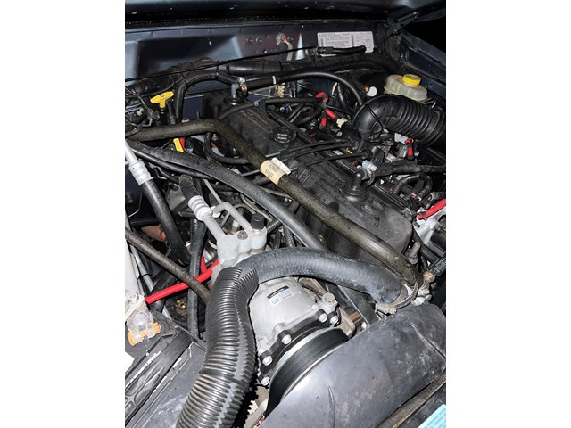 1999 Jeep Cherokee Engine