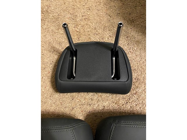 2019 Genesis G80 Rear Headrest