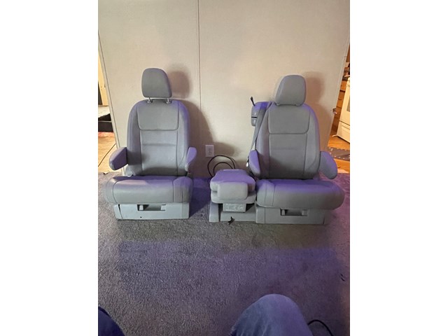 2019 Toyota Sienna Rear Seat
