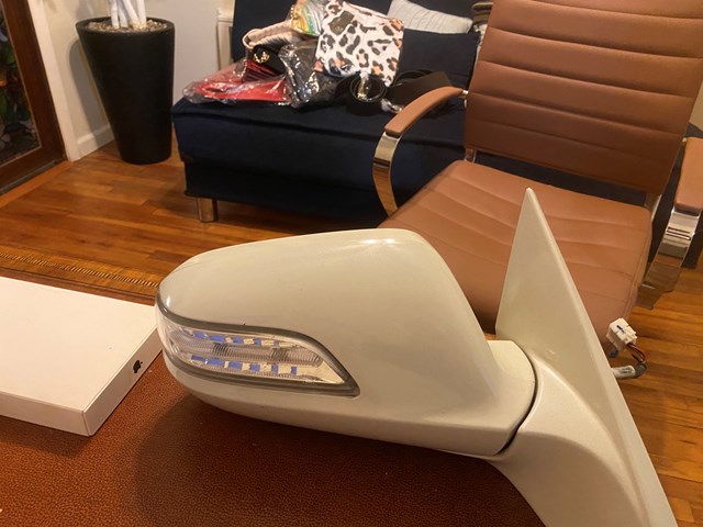2007 Acura TL Passenger Side Mirror