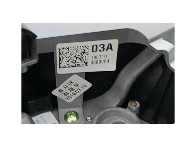 2019-2021 HYUNDAI TUCSON Steering Wheel 19 20 21