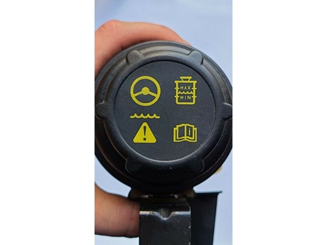 2019-2020 HUNDAI TUCSON STERRING GEAR RESERVOIR BOTTLE CK41-3R700-AB