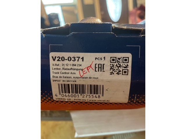 2000 BMW 530i Front Upper Control Arm