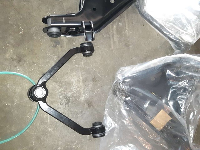 2002 Ford Explorer Front Upper Control Arm