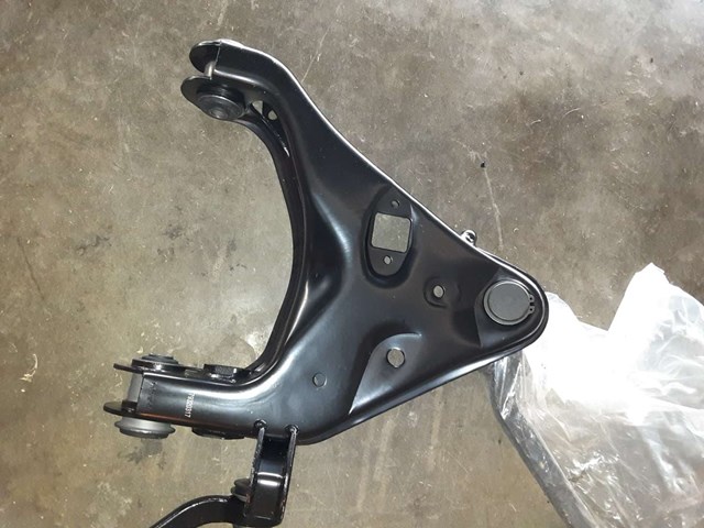 2002 Ford Explorer Front Upper Control Arm