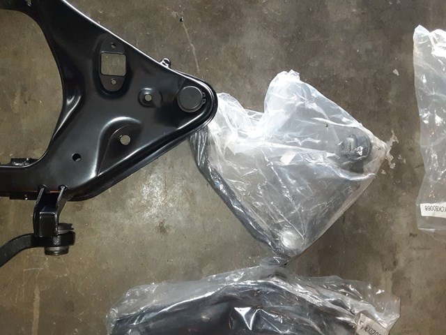 2002 Ford Explorer Front Upper Control Arm