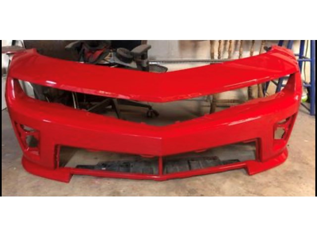2015 - 2020 LT1 SS Camaro OEM front bumper EXCELLENT CONDITION