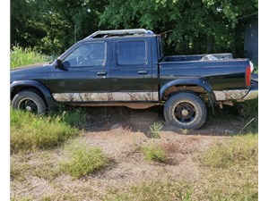 2000 Nissan Frontier Front driver Door