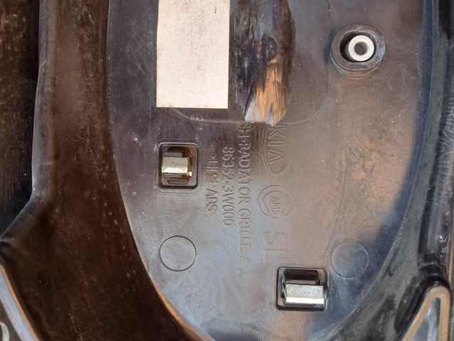 2011-2012 Kia Sportage Grille