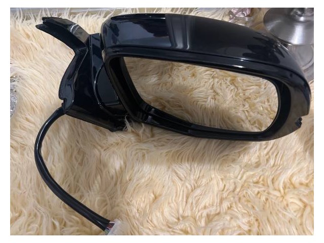 2017 Honda Pilot Passenger side Rear View Mirror