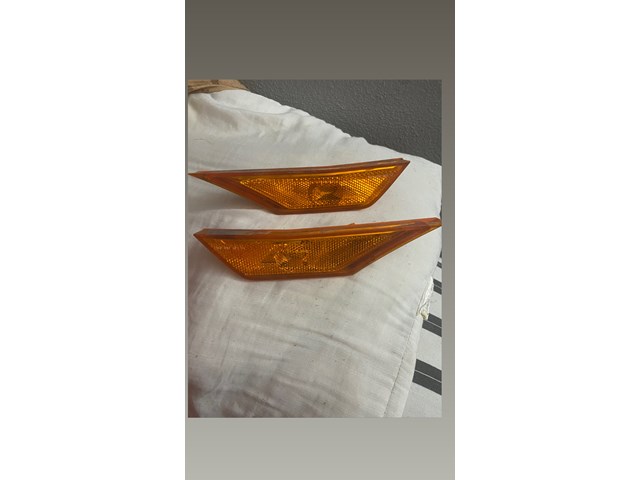 10TH GEN  Honda Civic/OYDESSY Sidemarker Light
