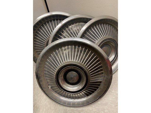 1967 Mercury Cougar Hub Cap