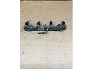2010 Honda Civic 1.8L SOHC L4 OEM Keihin Injector Rail w/ 4 Injector