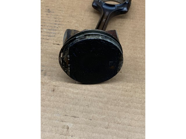 2010 Honda Civic 1.8L SOHC L4 OEM Connecting Rod w/ Piston & Rings