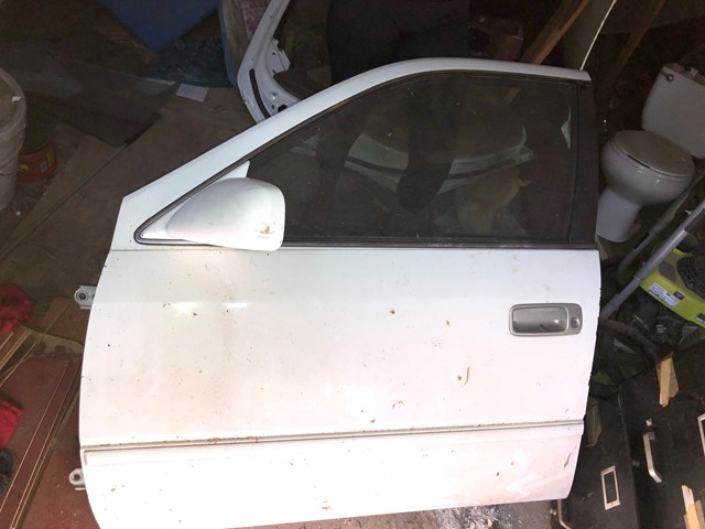 1998 Toyota Camry Front Door