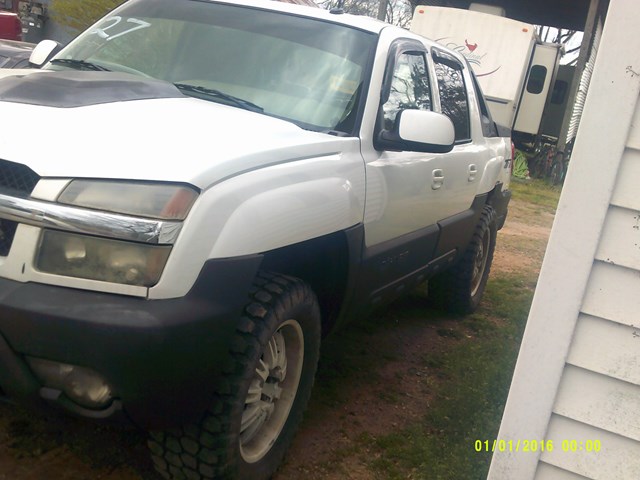 2004 Chevy Avalanche Engine