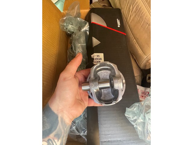 Sealed Power Pistons Qty. 8 P/N:H1523CPA 5.0 Coyote 