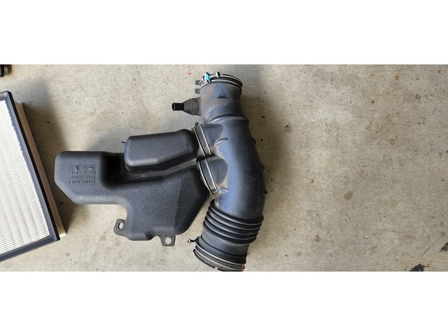 2011 Toyota 4Runner Air Cleaner Box