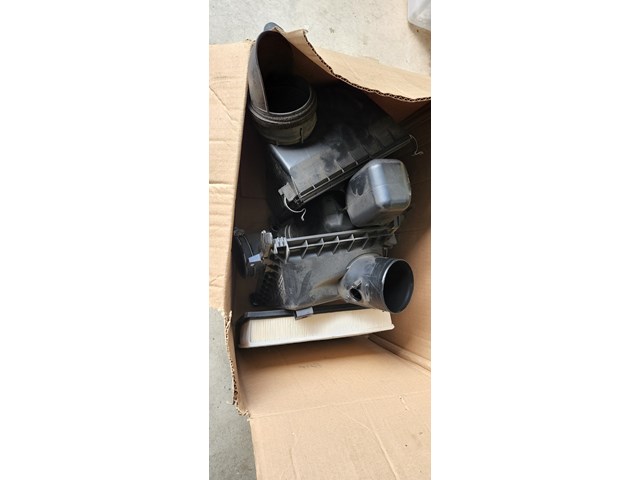 2011 Toyota 4Runner Air Cleaner Box