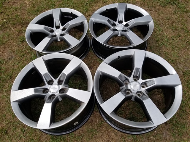 2012 Chevy Camaro Wheel Set
