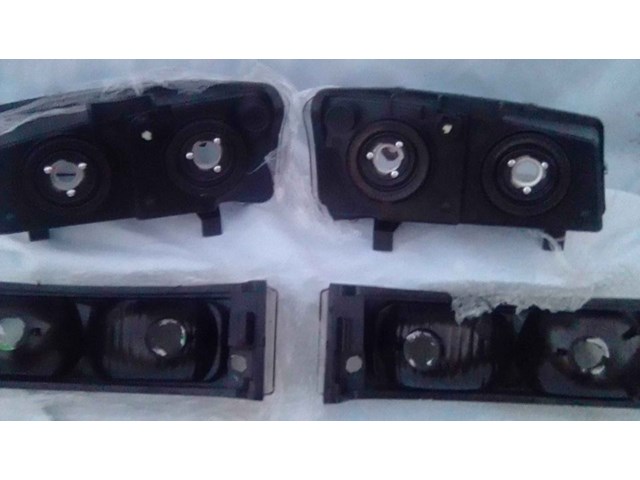 Headlight Assembly White Cover White Frame White Reflector Compatible with Chevy