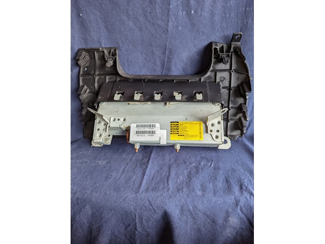 2014 Toyota Corolla Driver's Knee Air Bag