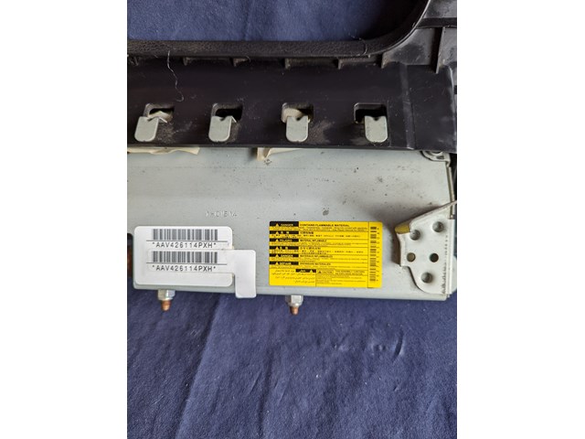 2014 Toyota Corolla Driver's Knee Air Bag