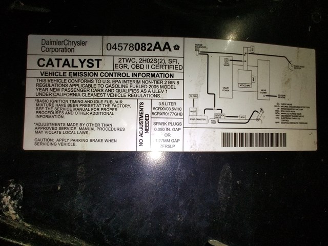 2004 Chrysler 300M Hood