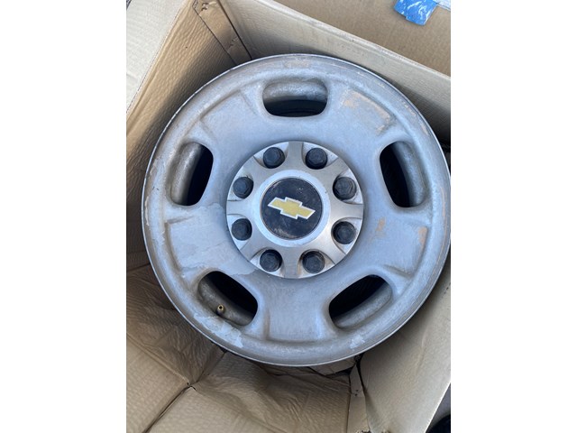 2012 Chevy Silverado 2500 Wheel Set
