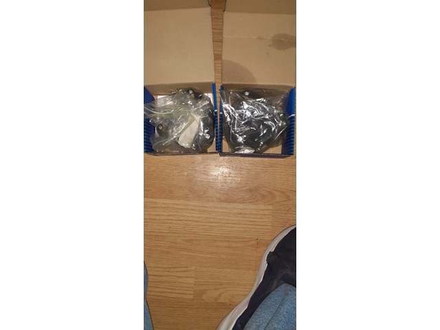 2005-2016 Ford Focus Strut Mounts